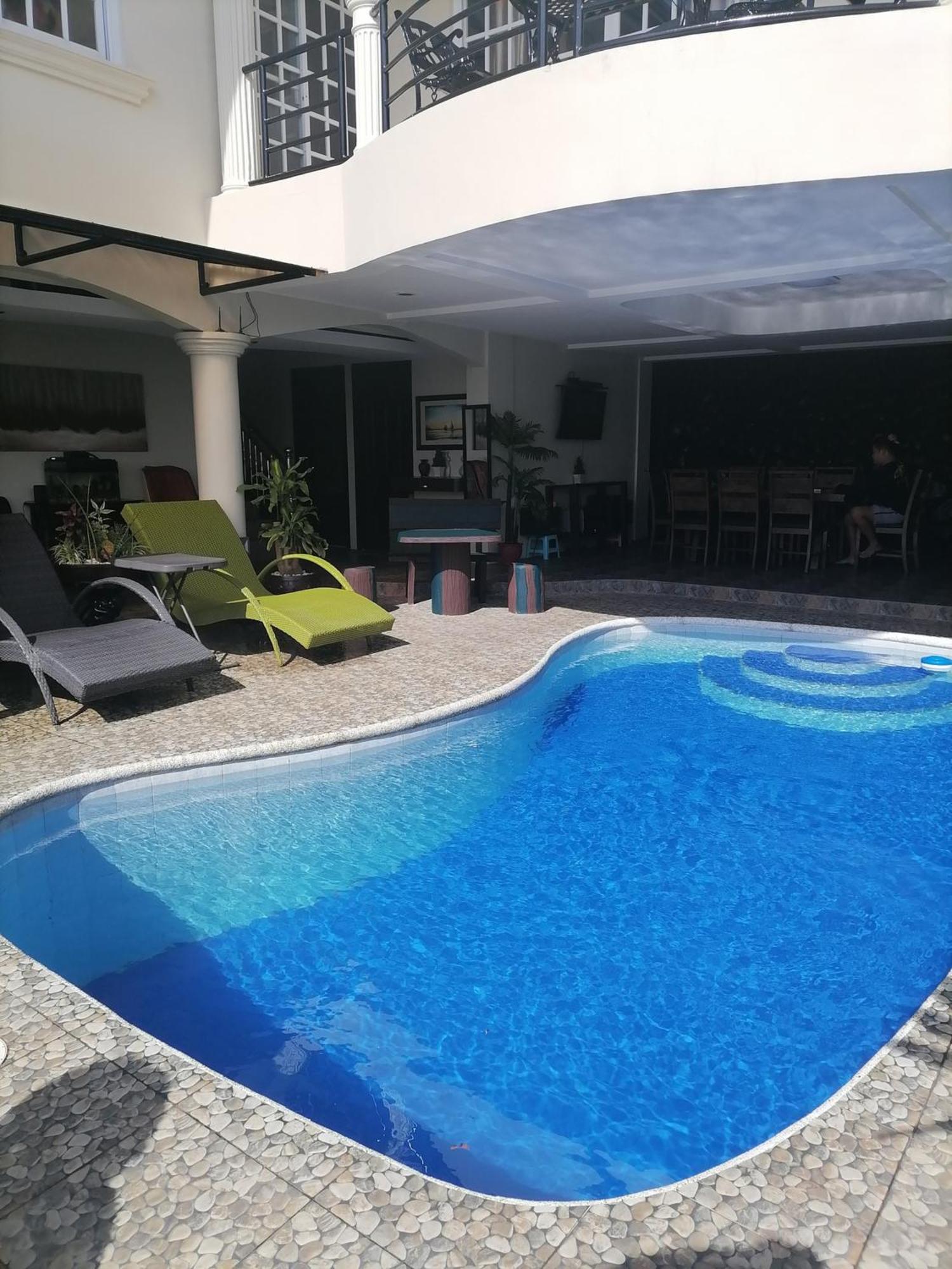 Avana Hills Tagaytay Villa Tagaytay City Exterior photo