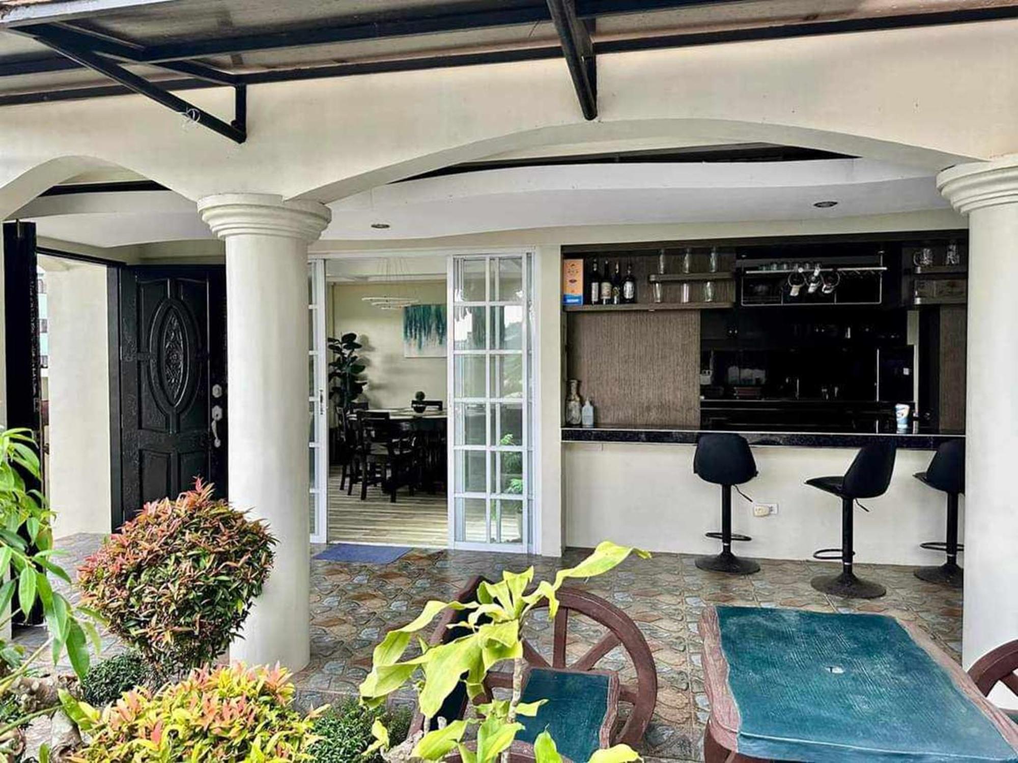 Avana Hills Tagaytay Villa Tagaytay City Exterior photo