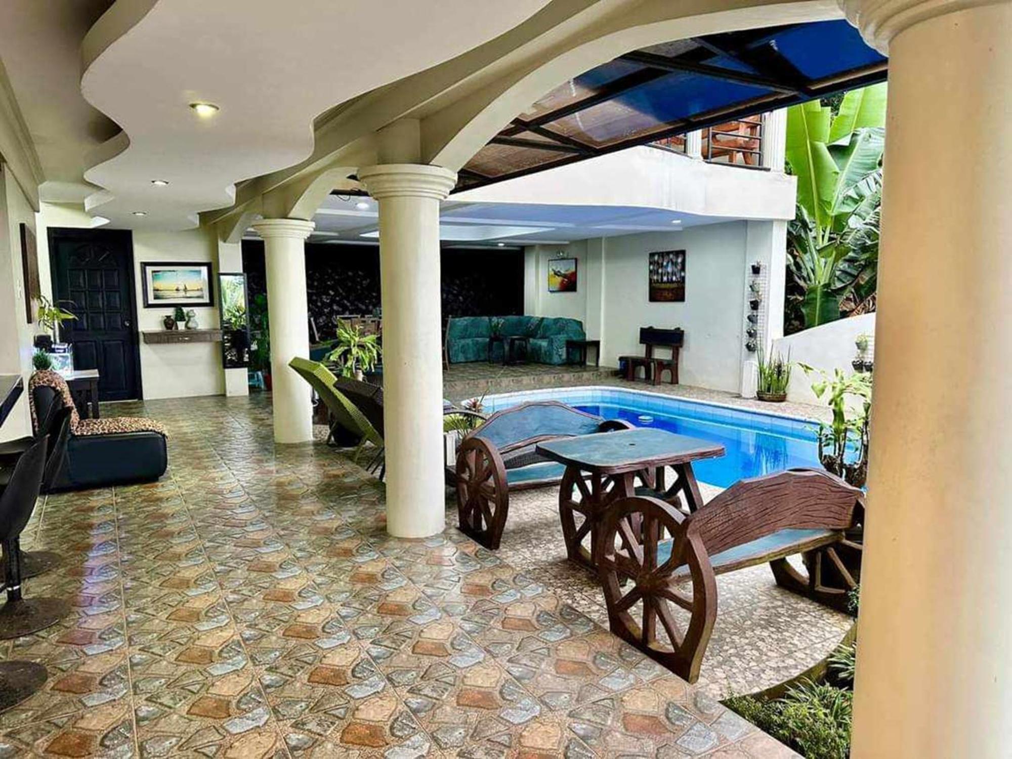 Avana Hills Tagaytay Villa Tagaytay City Exterior photo
